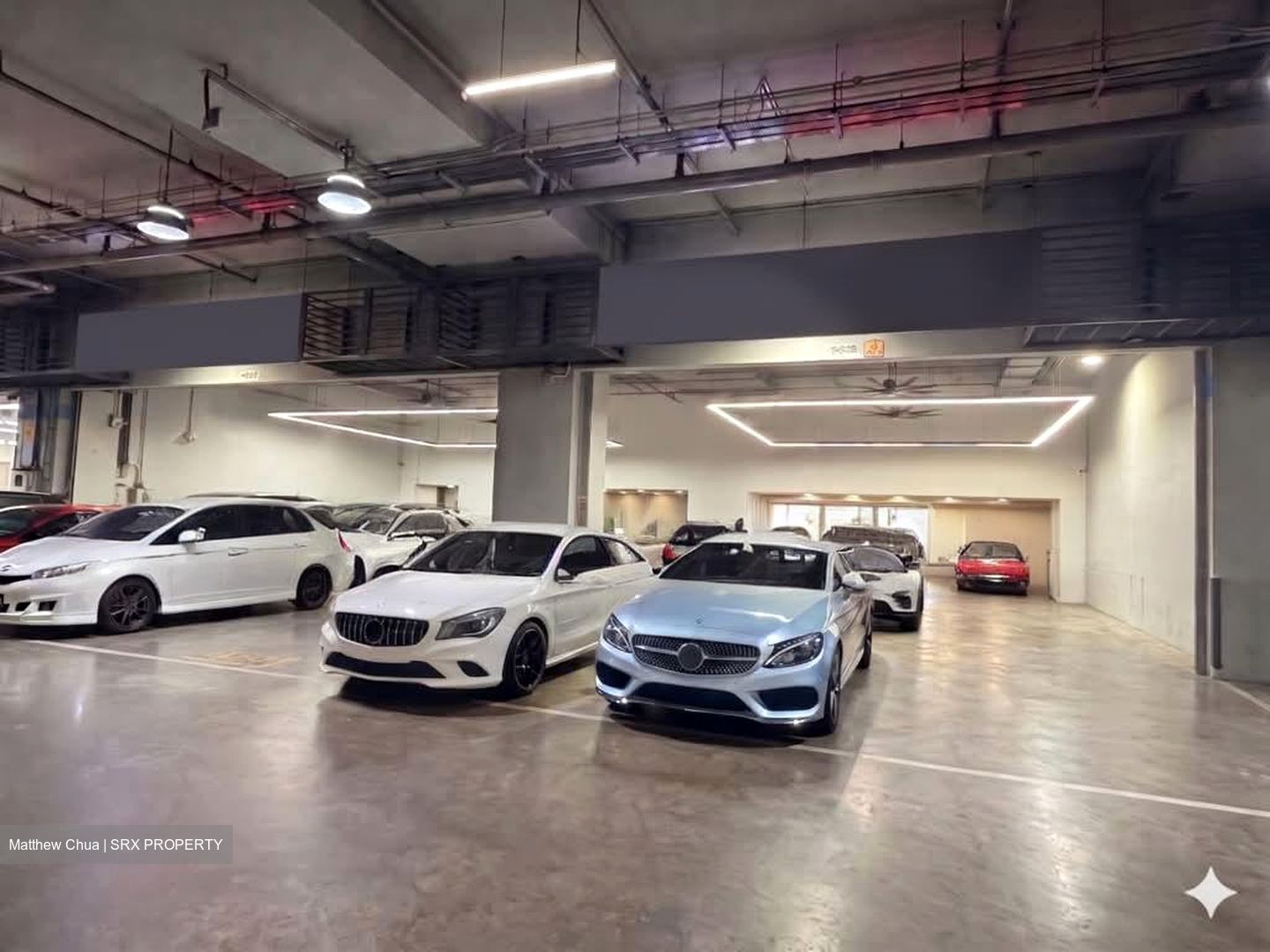 Carros Centre (D25), Factory #568246621